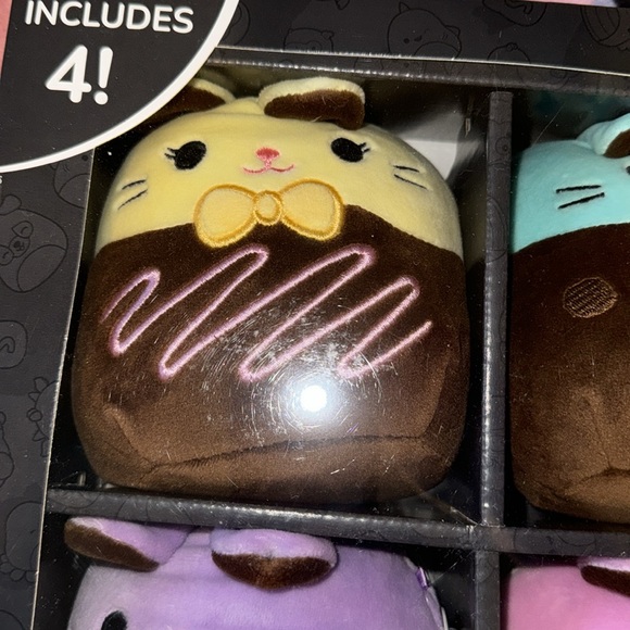 Select series squishmallow limited edition 4 pack of bunnies - Picture 3 of 6